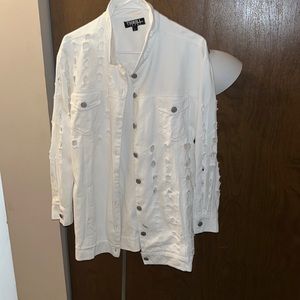 All white denim jean jacket brand new!!! White belt